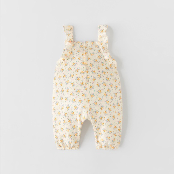 NWT Zara 1-3m floral jacquard overalls - Picture 2 of 4